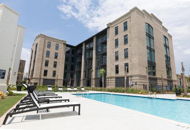 6 Huguenin Ave #1-311, Charleston, SC 29403