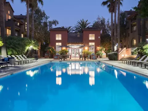 1300 The Alameda #322-355, San Jose, CA 95126