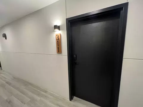 725 W Pratt St #406, Baltimore, MD 21201