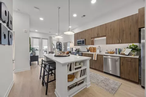 1351 E Woodlawn Rd #423, Charlotte, NC 28209