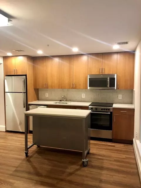 1712 17th St NW #03, Washington, DC 20009