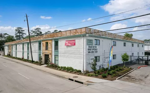 818 Pinemont Dr #7-M-79, Houston, TX 77018