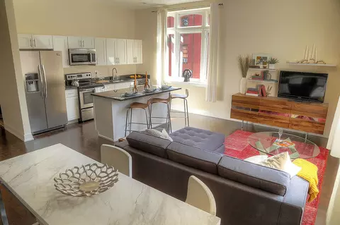 105 N 2nd St #P308, Philadelphia, PA 19106