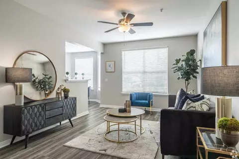 14906 Westpark Dr #3113, Houston, TX 77082