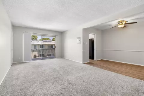 3920 Roxanne Ave #3920R8, Los Angeles, CA 90008