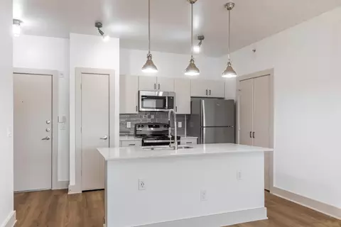 5225 Maple Ave #5206, Dallas, TX 75235