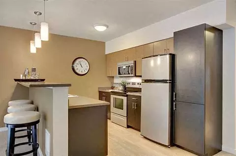 23020 Edmonds Way #N-212, Edmonds, WA 98020