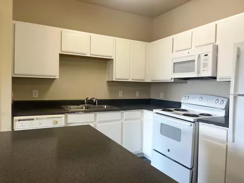 300 Labor St #2312, San Antonio, TX 78210