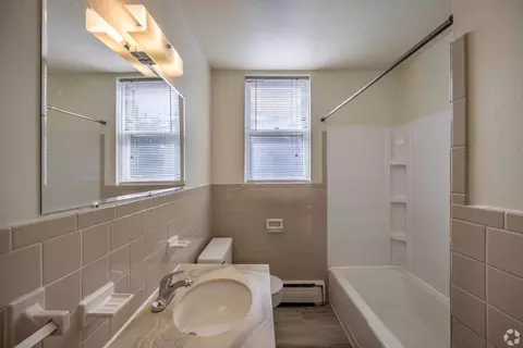 2025 Ide St #2025_202, Maplewood, MN 55109