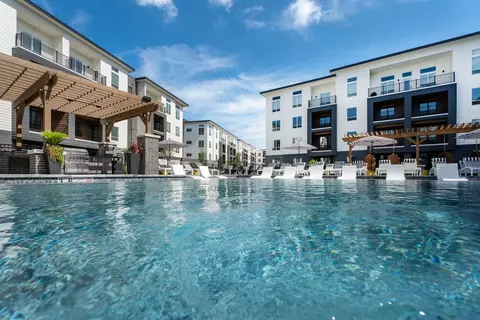800 NW Ward Rd #1456, Lees Summit, MO 64086