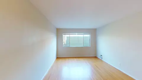 1855 10th Ave #5, San Francisco, CA 94122