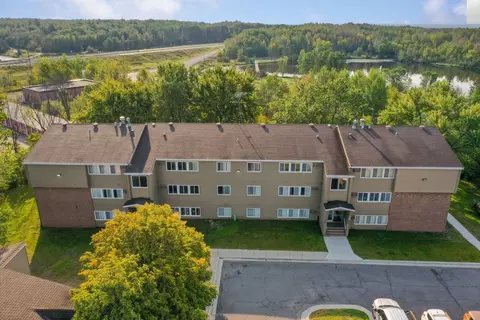 130 N Van Buren Ave #302 W, Eveleth, MN 55734