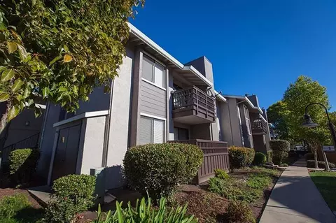 425 W Laurel Dr #409-H, Salinas, CA 93906