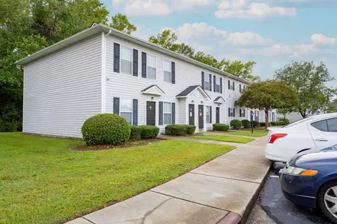 1130 Furman Dr #A7, Lumberton, NC 28358