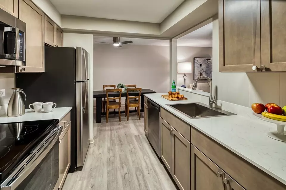  701 Royal Saint George Dr #799019, Naperville, IL 60563 photo 6