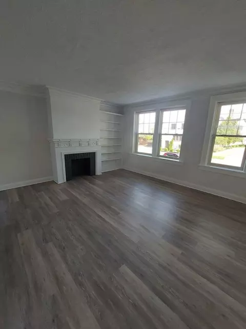 218 Twin Oaks Rd #222-05, Akron, OH 44313