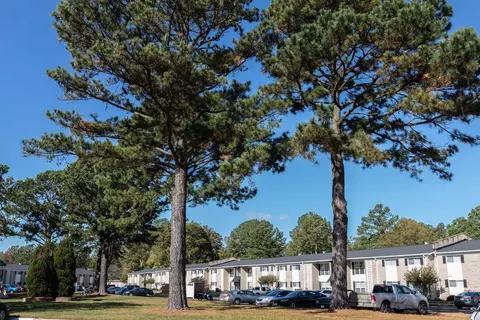 19 Port Lndg #19-G, Newport News, VA 23601