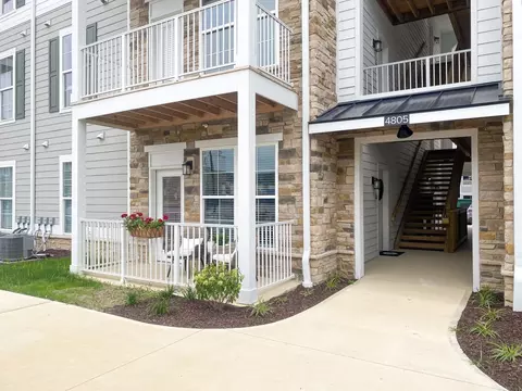 4775 Amity Dr #4805-101, Fort Wayne, IN 46845