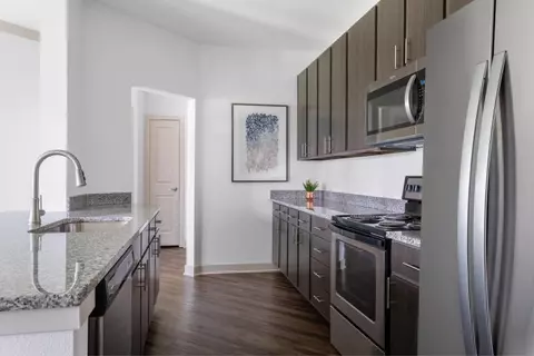 5798 Ogeechee Rd #737, Savannah, GA 31405
