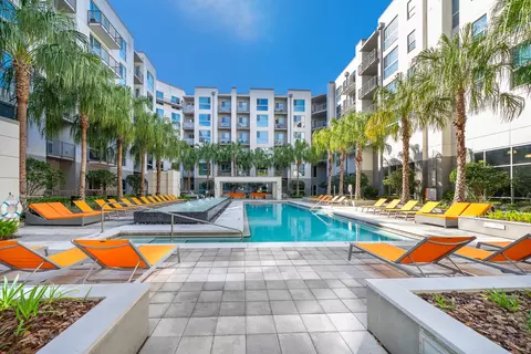 899 N Orange Ave #0219, Orlando, FL 32801