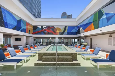 350 N Ervay St #1807, Dallas, TX 75201