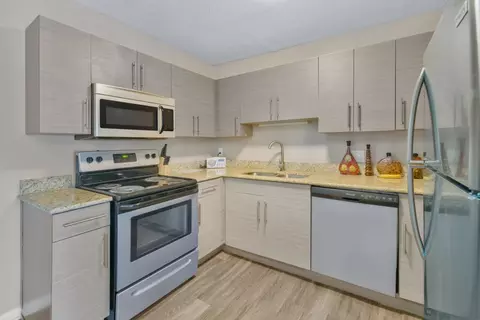 8288 Wooster Pike #828006, Cincinnati, OH 45227