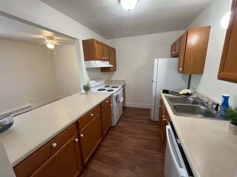 1221 Yarrow St #204, Lakewood, CO 80214