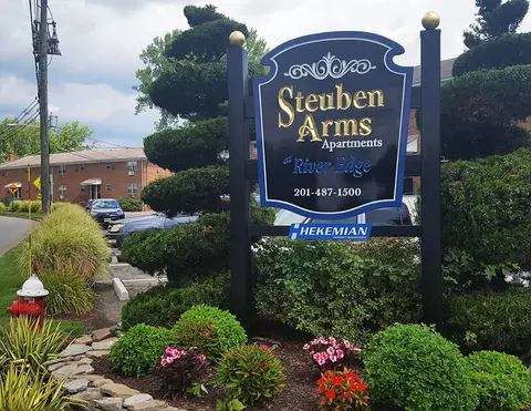 1182 Main St #033, River Edge, NJ 07661