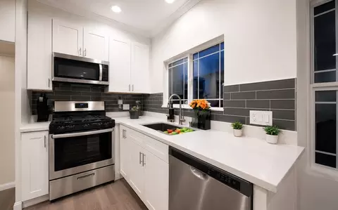 2926 S Normandie Ave #2928 1/2 S NOANDIE AVE, Los Angeles, CA 90007