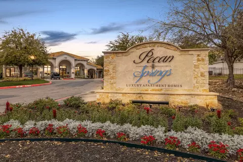 5511 Pecan Springs Rd #14203, San Antonio, TX 78249