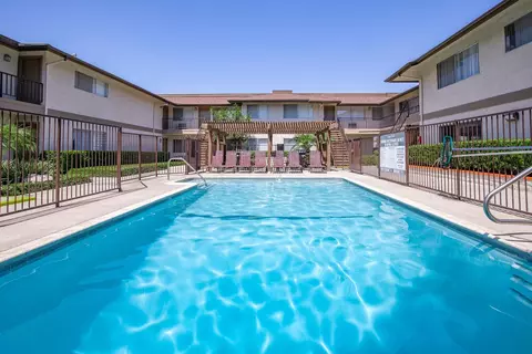 2449 W Ball Rd #1, Anaheim, CA 92804