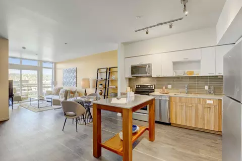 1227 124th Ave NE #D-314, Bellevue, WA 98005