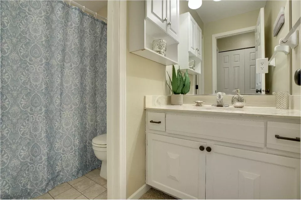  3140 Chowen Ave S #W417, Minneapolis, MN 55416 photo 10