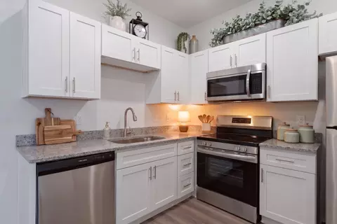 926 E Gilbreath St #926-926-103, Graham, NC 27253