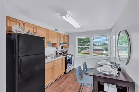 351 Suter Rd #SUT-211A, Catonsville, MD 21228