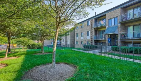 1 Cindy Ln #102, Capitol Heights, MD 20743
