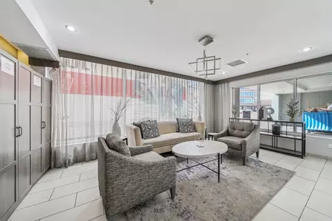 595 S Des Plaines River Rd #710, Des Plaines, IL 60016 photo 16