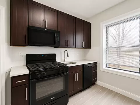 206 Montgomery St #01, Bloomfield, NJ 07003