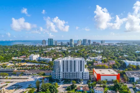 2900 SW 28th Ln #810, Miami, FL 33133