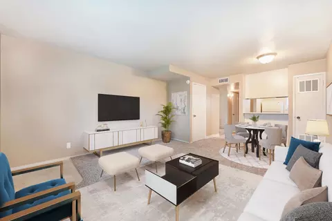 351 E Monte Vista Ave #033, Turlock, CA 95382