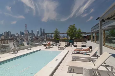570 N 5th St #1123, Philadelphia, PA 19123