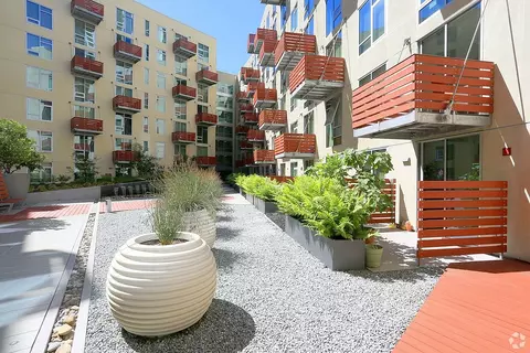 333 Harrison St #719, San Francisco, CA 94105