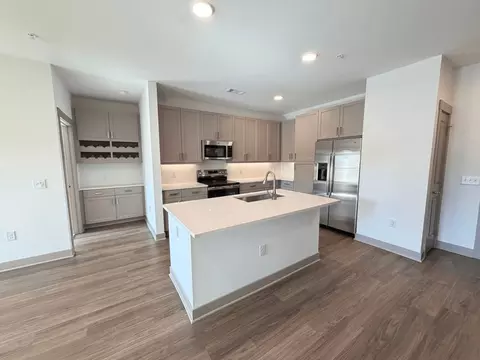 16035 Likely Ln #2069, Huntersville, NC 28078