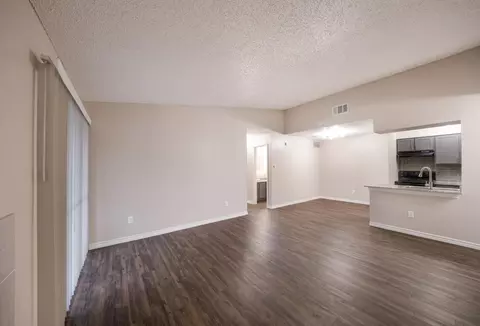 409 E William Cannon Dr #1-107, Austin, TX 78745