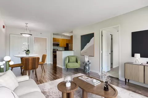 1525 SW Park Ave #0208, Portland, OR 97201