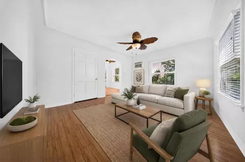5225 De Longpre Ave #0425241, Los Angeles, CA 90027