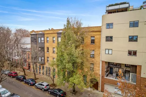 871 W Lill Ave #875-C2, Chicago, IL 60614