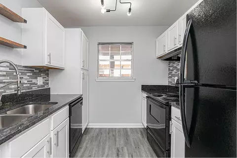 66 Northwood Dr NE #162, Atlanta, GA 30342