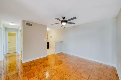 8600 16th St #86000514, Silver Spring, MD 20910 photo 8
