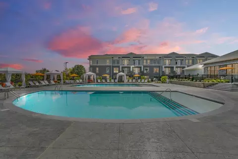 12601 Charles Farm Cir #12802-12802201, Louisville, KY 40299